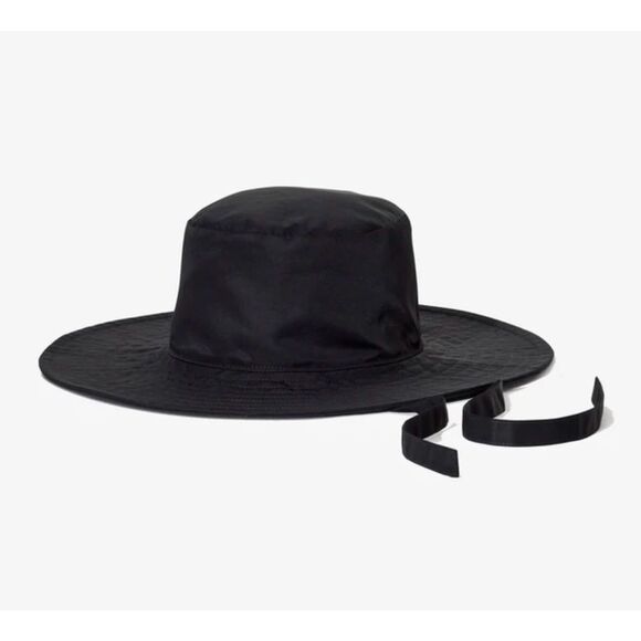 Janessa Leoné Shiloh Rain Bucket Hat - Picture 1 of 6